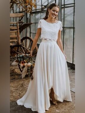 Two-Piece Lace Top & Flowing Skirt Bridal Gown - Ivory